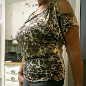 FANG -  Animal print front w/ lace back XL